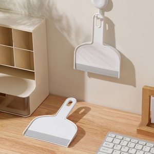 Mini brosse à poussière de bureau, brosse à main pratique pour nettoyer la table, le comptoir, les poils d'enfants et d'animaux, pour la maison et le bureau - Product Image 6