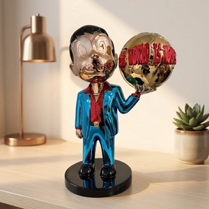 Esculturas de Diseño de Alta Gama con Acabado Brillante de Scrooge McDuck en Dorado, Decoración Pop Art de Lujo para Oficina y Hogar Modernos - Product Image 4
