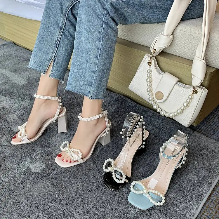 Frau Neuheiten Einzigartige Square Toe Bow High Heels Sommer Frauen Perle verschönert Designer Schuhe