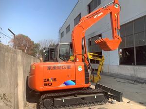 Excavadoras hidráulicas sobre orugas HITACHI ZX60 usadas de alta calidad de 6 toneladas para maquinaria de ingeniería y construcción - Product Image 6