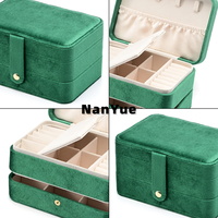 Boîtes à bijoux de voyage en velours en gros, étui portable pour organiser les bijoux, boîte de rangement multicouche pour bagues, boucles d'oreilles et colliers, logo personnalisé