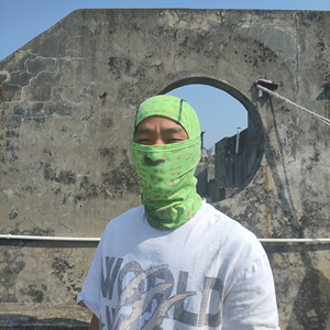 QZFSO Balaclava de ski et de pêche thermochromique avec logo personnalisé, dégradé orange jaune, changement de couleur activé par la température, coupe-vent unisexe - Product Image 5