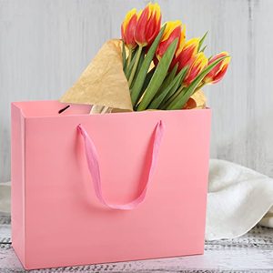 Bolsas de Regalo Pequeñas de Papel con Asas, Personalizadas, Coloridas, con Logotipo Impreso y Cinta Decorativa - Product Image 4