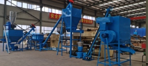 Machine de production d'aliments pour animaux de compagnie, extrudeuse de 2 à 5 tonnes, ligne broyeur à marteaux/moulin à granulés - Product Image 3