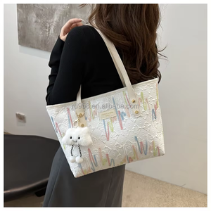 Sac fourre-tout décontracté grande capacité pour femme, sac à bandoulière rayé tendance, sac à main mignon en polyester pour femme - Product Image 3