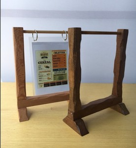 Soporte de madera para menú de doble poste, organizador de menú abatible, pantalla de menú, soporte de madera abatible - Product Image 5