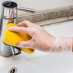 Disposable PVC Gloves Transparent Thickened For Cleaning Baking Protection 80-100 Pcs - Product Image 1