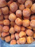 Sinocharm Bevroren Vruchten Top Kwaliteit Verse En Insect Gratis Iqf Bevroren Hele Persimmon