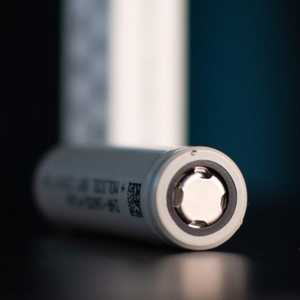 P26A 35A <span class=keywords><strong>D</strong></span>écharge MOLICEL 18650 P26A 3.6V 2600mAh Cellule <span class=keywords><strong>de</strong></span> <span class=keywords><strong>batterie</strong></span> INR18650 Li Ion <span class=keywords><strong>Batterie</strong></span> <span class=keywords><strong>Prix</strong></span> <span class=keywords><strong>de</strong></span> gros pour outils électriques <span class=keywords><strong>Batterie</strong></span> - Product Image 5