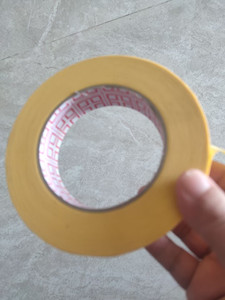 Cinta de Enmascarar Automotriz de Papel Crepé Acrílico Morado Premium, Adhesivo en Aerosol de 110-130 Grados, Revestimiento Plástico para Repintado de Autos y Barcos - Product Image 1