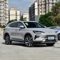 BYD Song Plus EV 2023 SUV électrique avec transmission automatique, intérieur foncé, conduite à gauche, pneus R19 - Bon prix