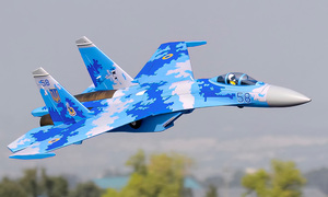 LEHOO SU27 Avión de Combate RC Eléctrico de Espuma, Modelo 2.4G, Control Remoto, Envergadura de 930 mm, 970 g, Cargador, Control por Aplicación - Product Image 6