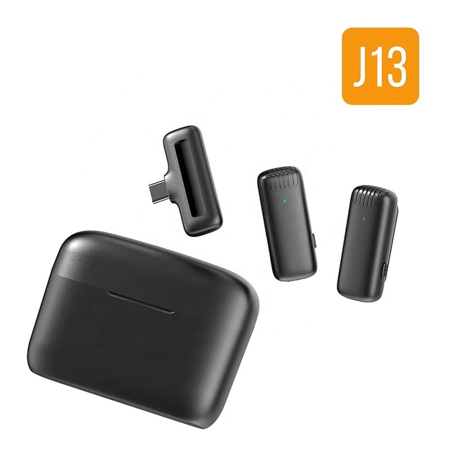 Wireless Lavalier Microphone 2 Pack Mini Microphone with Charging Case, 2.4G Ultra-Low Delay Wireless Mic for TikTok Vlog Video