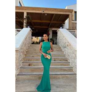 ชุดราตรีหรูหราสีเขียวสดใส ดีไซน์เก๋ไก๋ ประดับกลิตเตอร์ด้านหลัง ทรงบอลกาวน์ ทรงเอไลน์ ยาวลากพื้น ประดับเลื่อม ไข่มุก และดอกไม้ สำหรับงานปาร์ตี้ - Product Image 6