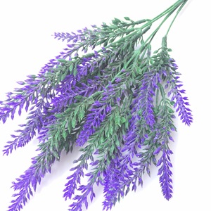Lavanda artificial Tainen de 38 cm, flores de plástico moradas para decoración de bodas y hogar. - Product Image 1