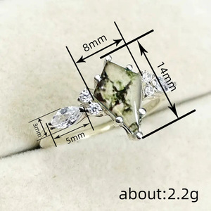 Anello da donna in stile cinese con forme geometriche irregolari, micro incastonatura con pietre naturali, gioiello di moda di nicchia. - Product Image 4