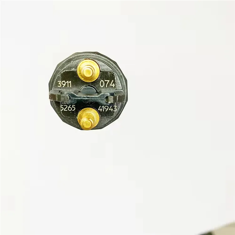 common rail injector 0445120074 injector for Volvo FE FL Kavz Renault  injector nozzle 0445120074 7421006073 7485001662