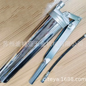 Pistola de Engrase Manual Azsmooth G401 de Acero con Barra de Compresión de 560 mm para Uso Industrial - Product Image 2