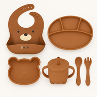 Ensemble d'alimentation pour bébé en silicone personnalisé OEM avec assiette compartimentée, bol et couverts pour la vente en gros
