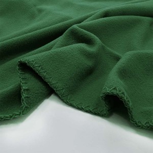 Giao Hàng Nhanh Bán Buôn Tùy Chỉnh Bất kỳ Màu Sắc 100% Polyester Quà Tặng Khuyến Mãi Chăn Màu Xanh Lá Cây Cực <span class=keywords><strong>Fleece</strong></span> Chăn Với Logo - Product Image 4
