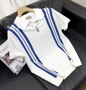 10% DE DESCUENTO Camiseta Polo de Verano de Seda Helada Tejida <span class=keywords><strong>M</strong></span>-3XL con Cuello Casual y Manga Corta a Rayas en Contraste - Product Image 1