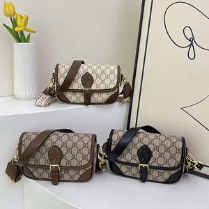 Bolso Cruzado de PU de Alta Gama para Mujer, con Estampado Retro y Diseño de Parches Multicolor, Moderno y Práctico.9913 - Product Image 6