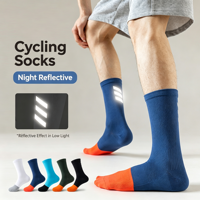 Chaussettes de cyclisme réfléchissantes 2026 pour hommes, en nylon, séchage rapide, respirantes, pour la conduite nocturne, vélo de route, antidérapantes, vêtements de sport