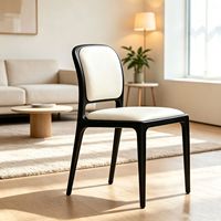 Chaise de salle à manger minimaliste nordique en bois massif avec dossier, sans accoudoirs, siège en cuir souple, chaise ergonomique en bois pour hôtel et banquet