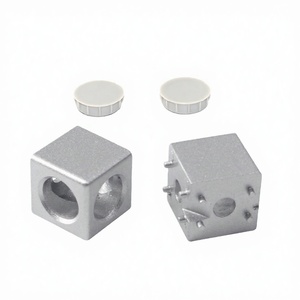 Soporte de Cubo Metálico Plateado con Orificios Ajustables y Tapas, Superficie Cepillada, Estructura No Estándar - Product Image 2