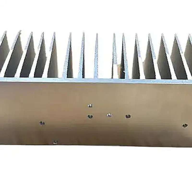 Изготовленный На Заказ Алюминиевый сплав профиль оконная дверь теплоотвод поверхность окисление сварка резка Cnc открытая модель экструдированный радиатор