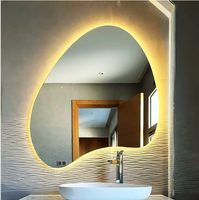 Miroir intelligent LED argenté pour salle de bain avec éclairage réglable, étanche, design moderne