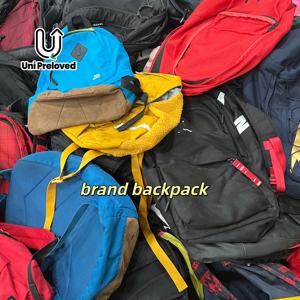 Sac à dos de sport d'occasion A20Wholesale, sacs d'école de seconde main, styles variés, matériaux de haute qualité, design léger, offre en gros à prix avantageux - Product Image 2