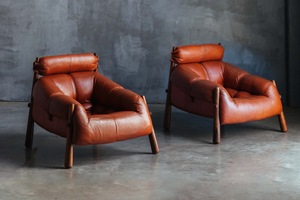 Fauteuil en bois et cuir de style moderne du milieu du siècle avec appui-tête rembourré, canapé individuel pour hall d'hôtel de luxe - Product Image 4