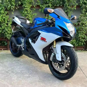 <span class=keywords><strong>Moto</strong></span> <span class=keywords><strong>sportive</strong></span> Suzuki GSX600 d'occasion haut de gamme, assurance qualité et conduite confortable - Product Image 3