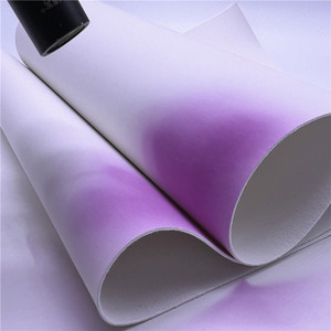 Tissu en cuir PU qui change <span class=keywords><strong>de</strong></span> couleur au soleil pour chaussures, sacs, nœuds - Product Image 4