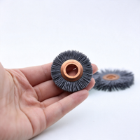 Brosse abrasive en carbure de silicium avec poils en nylon pour le polissage industriel des métaux, le débavurage et la finition de surfaces rotatives