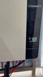 Nouvel arrivage : Onduleur <span class=keywords><strong>Growatt</strong></span> <span class=keywords><strong>SPF</strong></span> 5000ES pour système solaire domestique, monophasé, avec écran LCD, onde sinusoïdale pure, compatible batterie 48V - Product Image 3