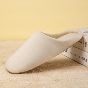 Kış ve Sonbahar Stili Yıkanabilir Sessiz Bayan Terlikleri, Yumuşak Tabanlı, Ev ve İç Mekan Kullanımına Uygun, Pamuktan Üretilmiştir - Product Image 6