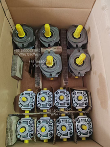 ปั๊มวาล์วแท้รุ่น PV7-1A/16-20RE01MC0-16 R900533582 ของใหม่แกะกล่อง - Product Image 1