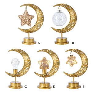 Lampada da Tavolo LED Retrò in Metallo <span class=keywords><strong>con</strong></span> Luna Crescente e Stelle per Decorazioni Casa, Funzionamento a Batteria per Decorazioni Eid Mubarak - Product Image 2