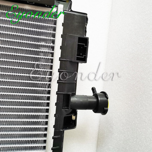 Radiador de refrigeración del motor para <span class=keywords><strong>NISSAN</strong></span> <span class=keywords><strong>CABSTAR</strong></span> <span class=keywords><strong>NT400</strong></span> ATLEON MT 2006-2013 21410-MB40C 21400-MB41C 21400MB41C 21400MD41C 8MK376756051 - Product Image 6