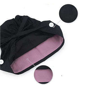 قبعة عمل متعددة الألوان بشعار قابل للتعديل ، قبعة قطن ، عصابة عرق ، ربطة عنق للظهر ، قبعات فرك جراحية ، قبعة تمريض مبطنة بالساتان للجنسين - Product Image 3