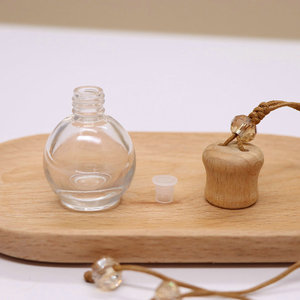 Venta al por mayor de madera vacía colgante perfume botella de vidrio colgante coche difusor botella - Product Image 6