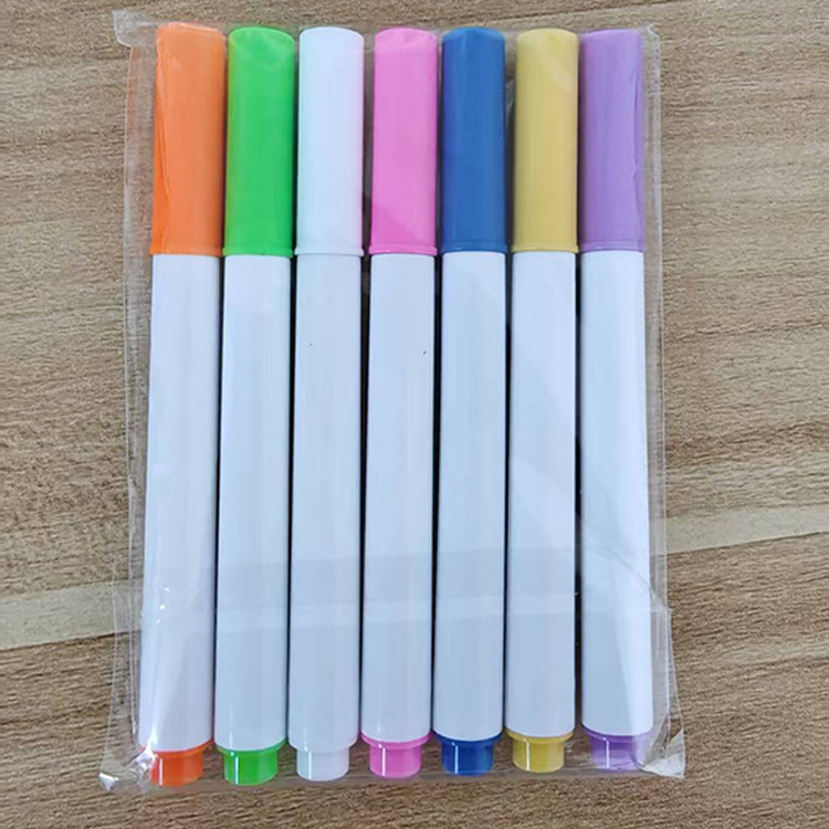 7 bolígrafos de color