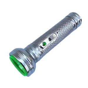 2020 Thiết Kế Mới Khô Di Động Pin Sắt LED Đèn Pin LED Torch Hot Bán Đèn Lồng