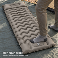 Matelas de couchage gonflable en TPU pour le camping avec pompe à pied intégrée et oreiller intégré, disponible pour l'application de marque personnalisée