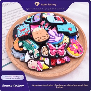 Accessoires de décoration pour <span class=keywords><strong>chaussures</strong></span> à trous personnalisables transfrontaliers, en PVC souple, à suspendre, boucles de <span class=keywords><strong>chaussures</strong></span> personnalisables DIY, vente en gros usine - Product Image 2