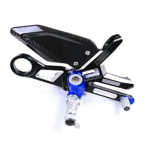 Pedane Regolabili di Alta Qualità in Fibra di Carbonio per <span class=keywords><strong>Moto</strong></span> BMW S1000RR S1000R - Product Image 2