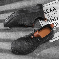 Chaussures de course légères et respirantes en maille pour hommes, couleur unie, style élégant, à enfiler