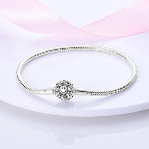 Pulsera DIY de cobre chapado en platino con dijes de cielo estrellado, unicornio, girasol, mariquita, cadena de hueso de serpiente y circonita blanca, 17 cm - Product Image 6